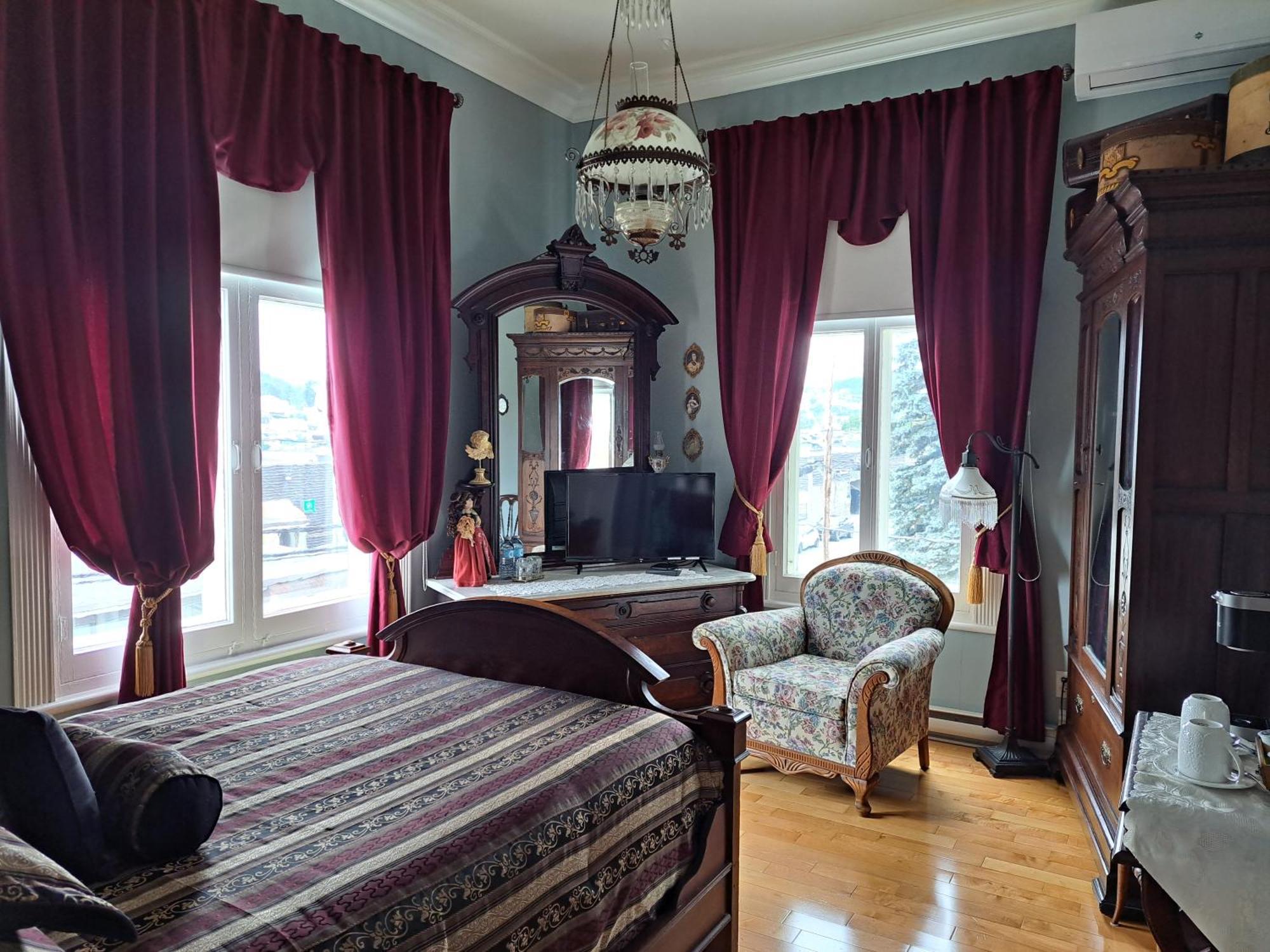 Gite Au Charme Victorien Beauceville Exterior foto